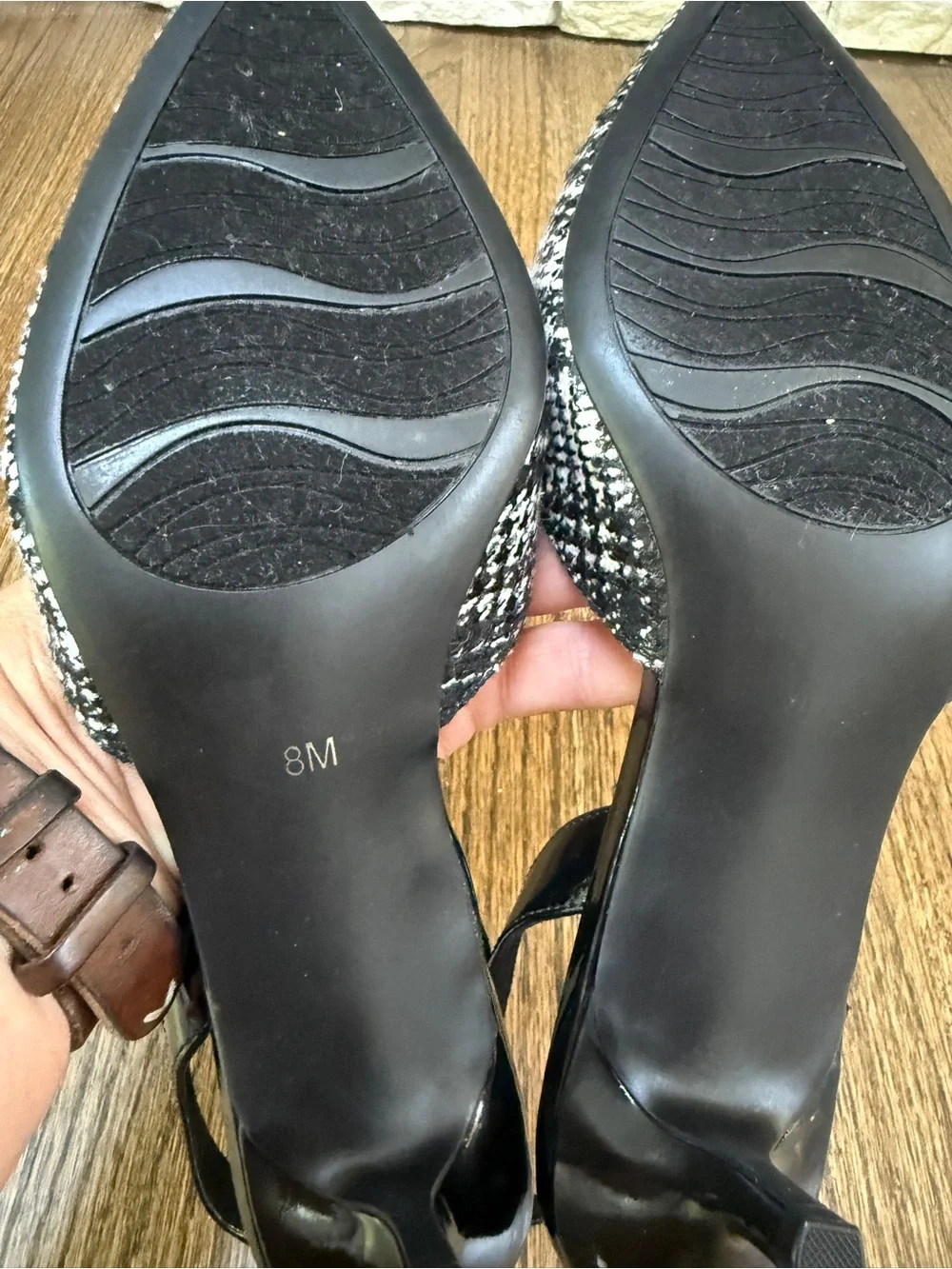 Qupid Black & White Plaid Pointed Slingback kitten Heels